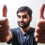 thumbs up